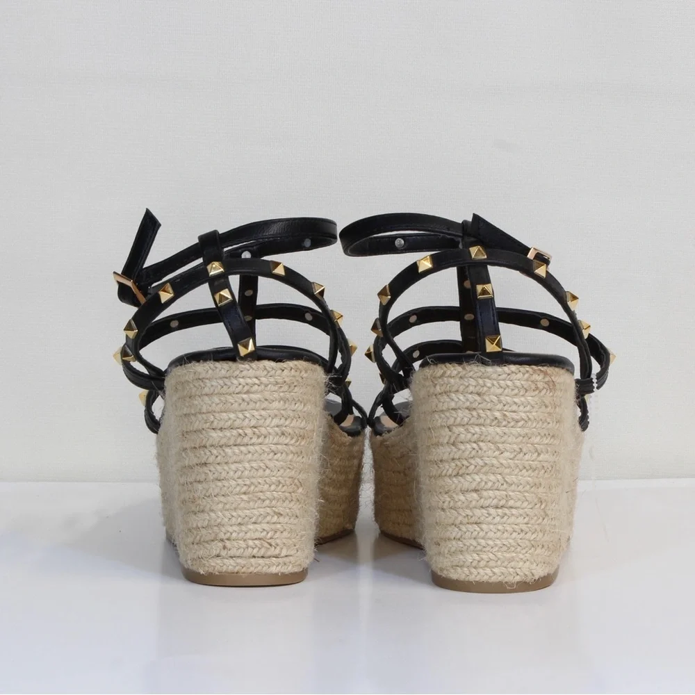 Bamboo Black Strappy Espadrille Studded Platform Gladiator Sandals NWOT